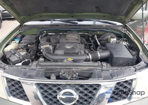 2005 Nissan Pathfinder Le из США, поврежденный, VIN 5N1AR18W85C701167